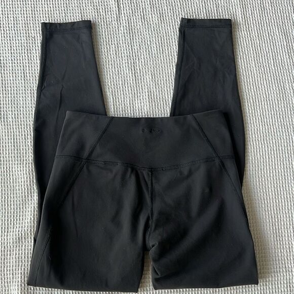 Patagonia Women's Gray Performance Oriented Workout Cropped Leggings sz S - Picture 9 of 13